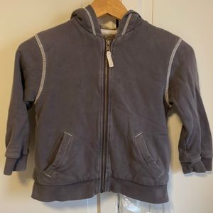 Grey mini boden fleece lined sweatshirt. Size 5/6
